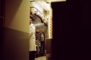 Le restaurant italien de Emma Hayes, Youri Soltys, Lorenzo Sciabica et Giuseppe di Giuro. Andreas Fragos et Victor Lecourtier Architectes
